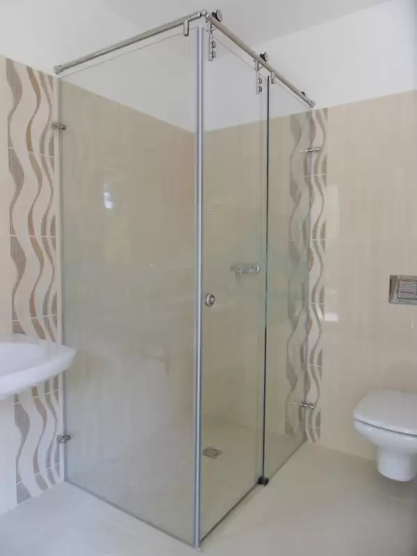 Palermo egyedi méretre készített tolóajtós zuhanykabin
